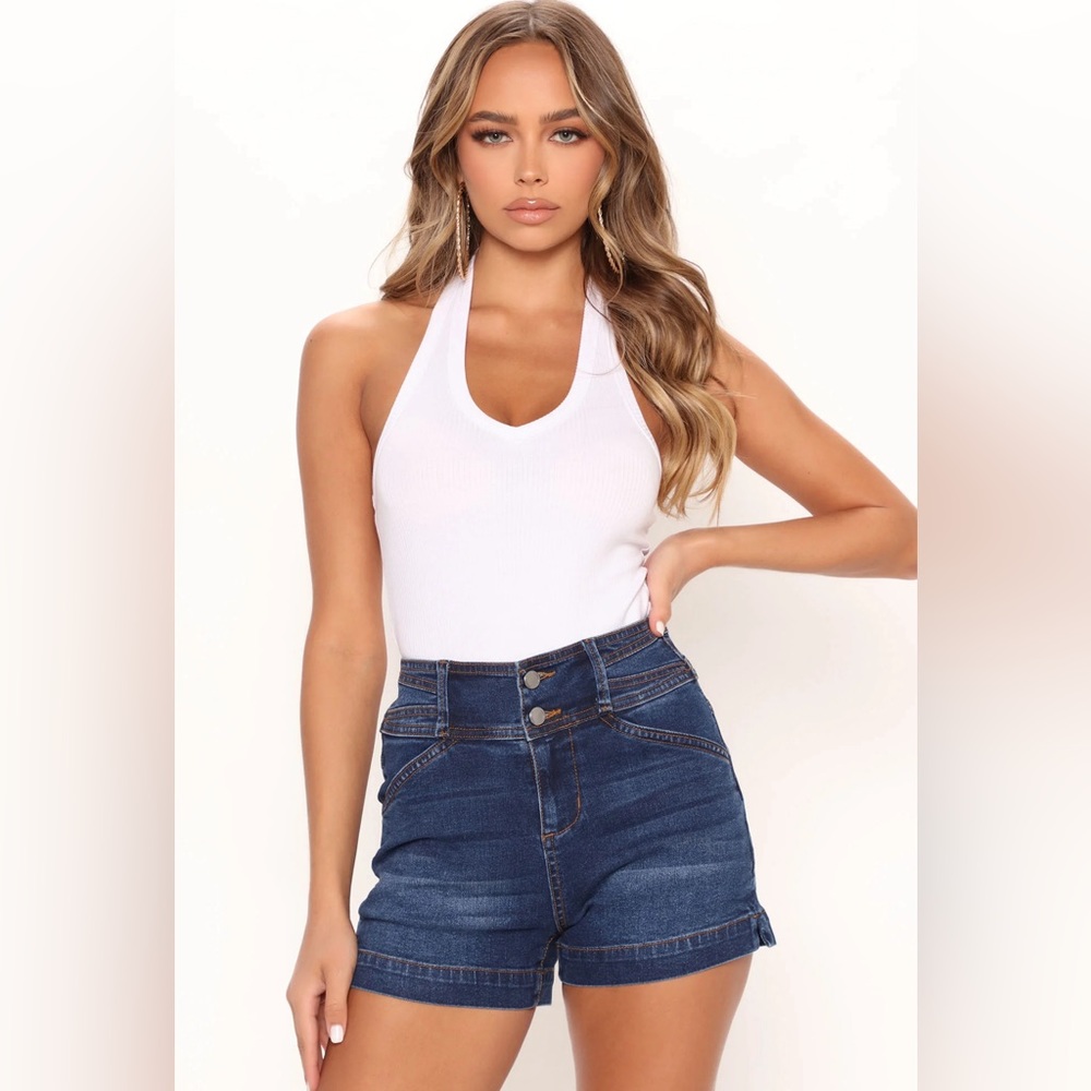 FASHION NOVA HALTER BODYSUIT